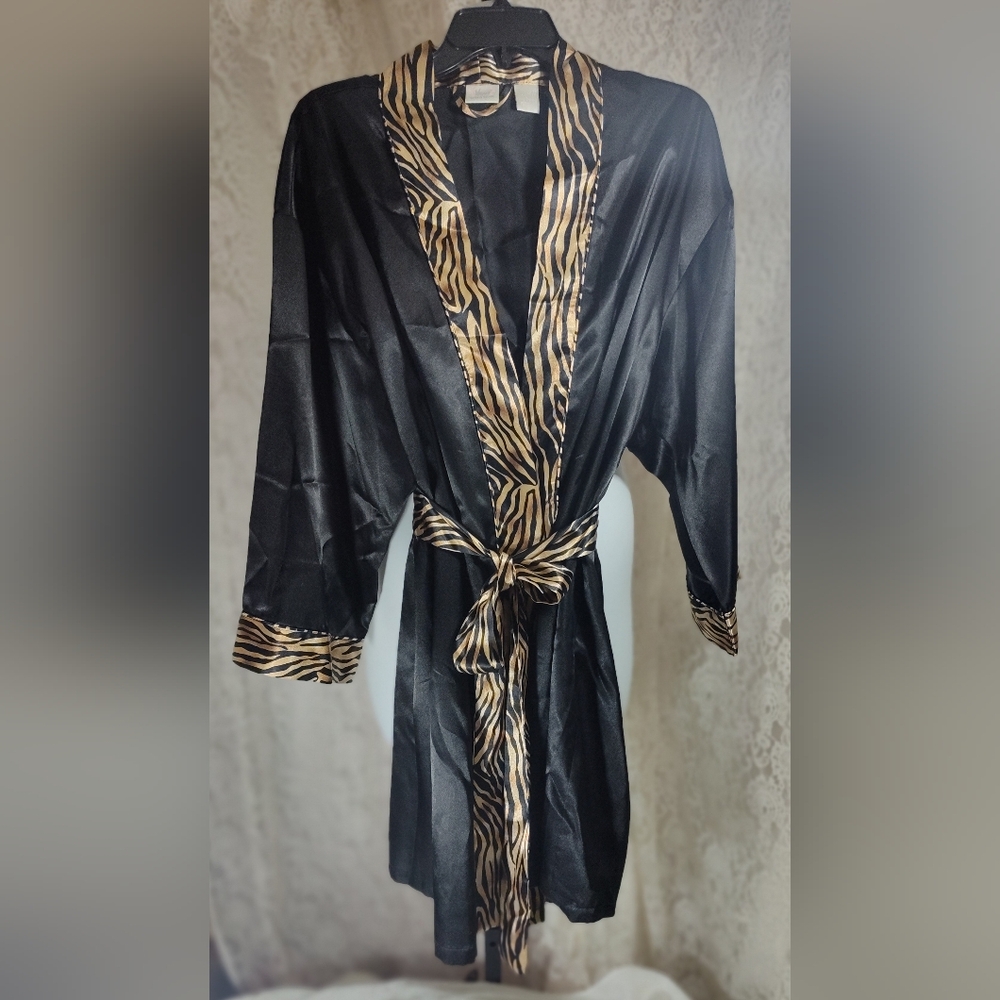 Etenne Black and Gold Zebra Datin Women's Robe